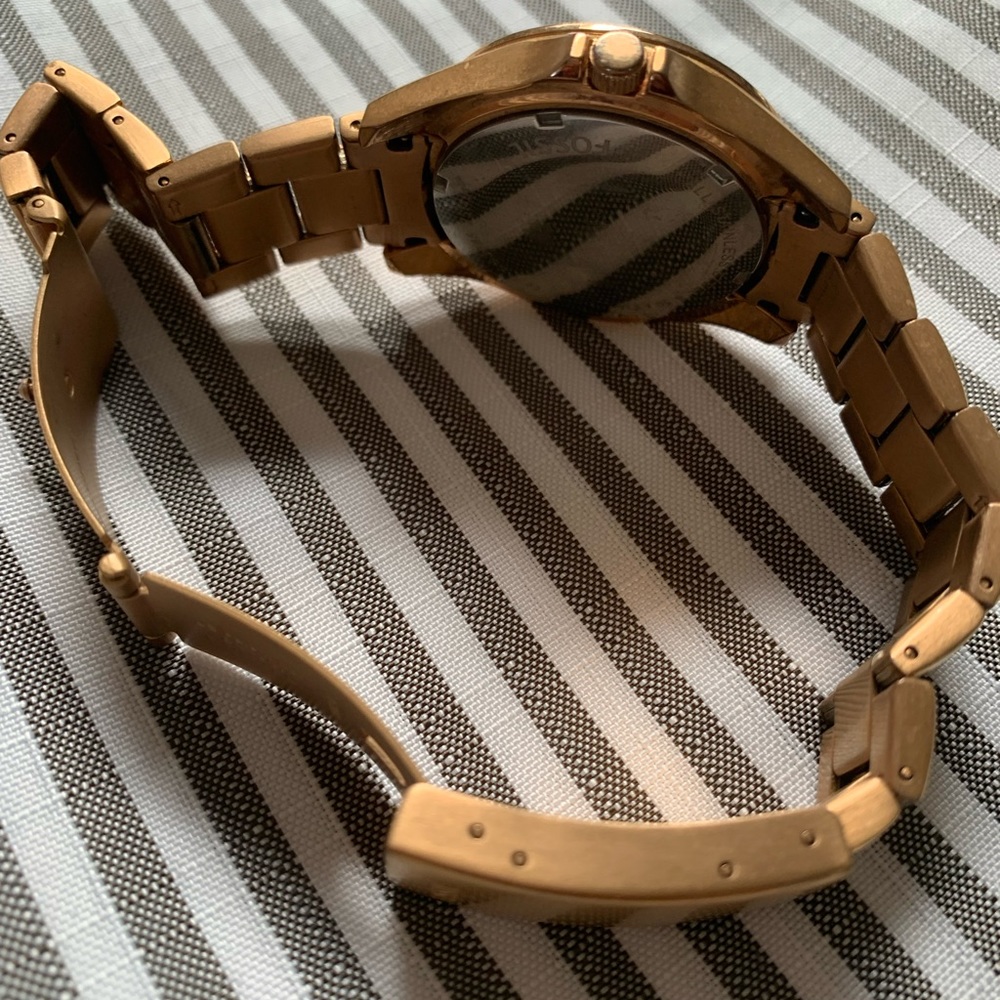 Fossil Watch - Picture 2 of 2